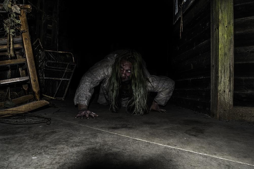 Battle Royale: Ghost Hotel Make Arma Not War